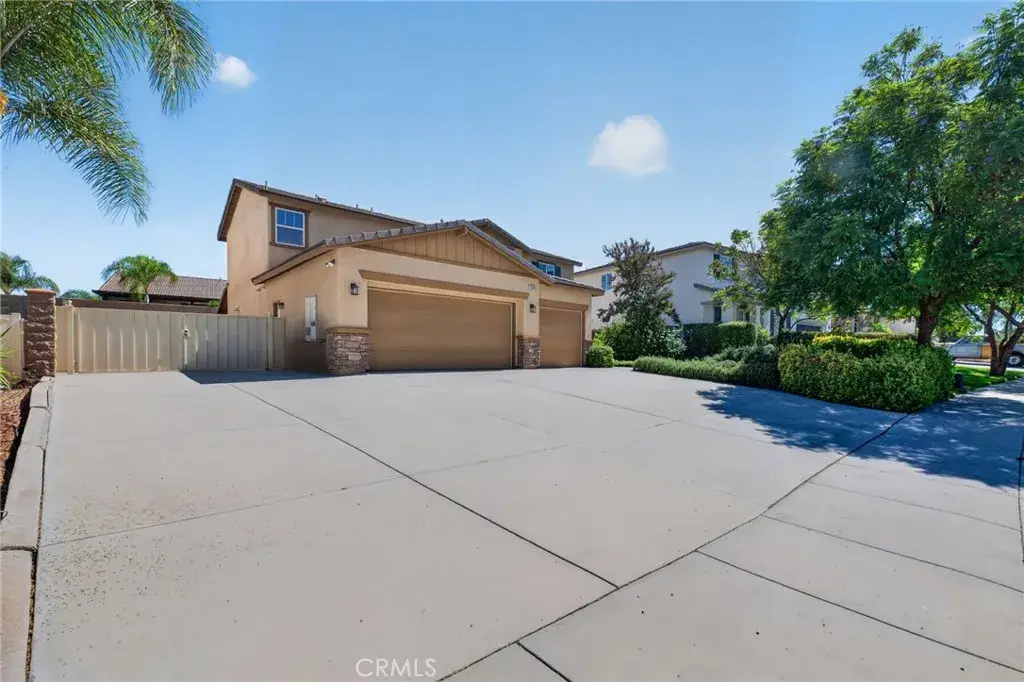 34892 Armstrong Road, Winchester, CA 92596 - #1