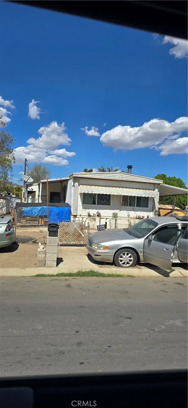 31070 Robertson Street, Homeland, CA 92548