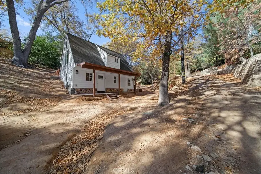 180 Glen Avon Dr, Cedar Glen, CA 92407 - #2