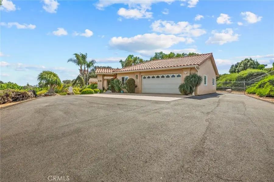 349 Puerta De Lomas, Fallbrook, CA 92028 - #3