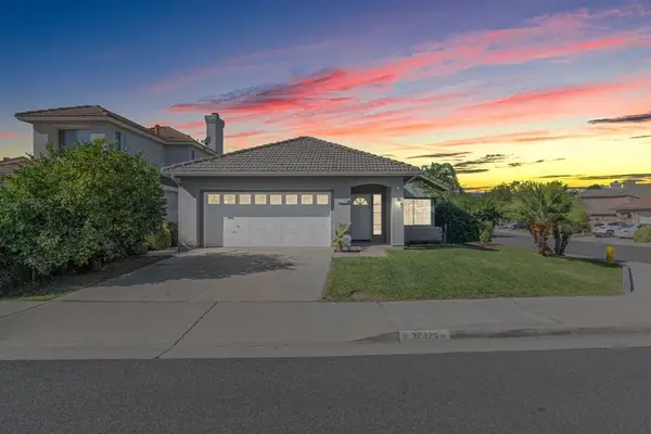 30423 Shoreline Drive, Menifee, CA 92584