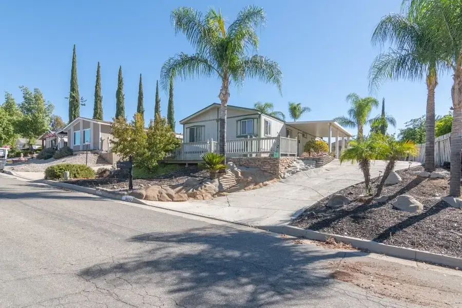 34262 Tractor, Wildomar, CA 92595 - #2