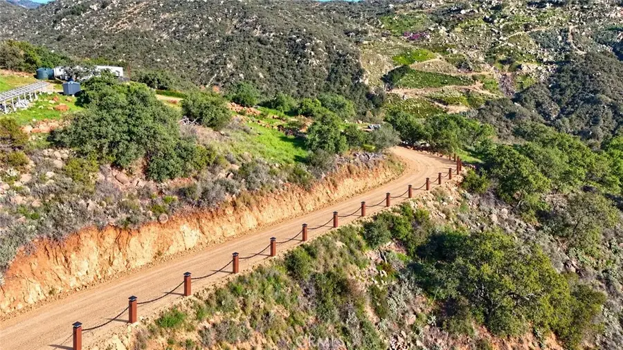 25 Vuelta Grande, Temecula, CA 92590 - #2
