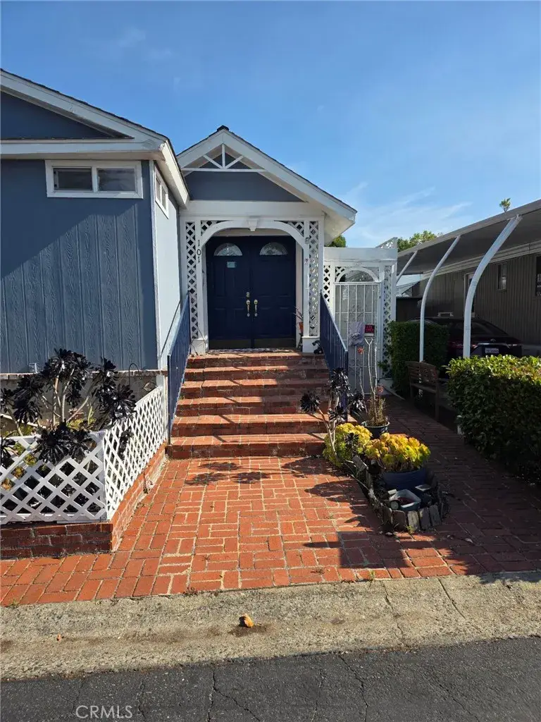 1120 E Mission Rd, Fallbrook, CA 92028 - #2