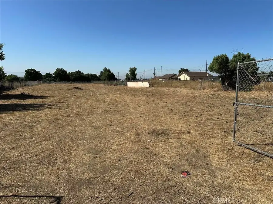 918 E Holt, Ontario, CA 91761 - Image #2