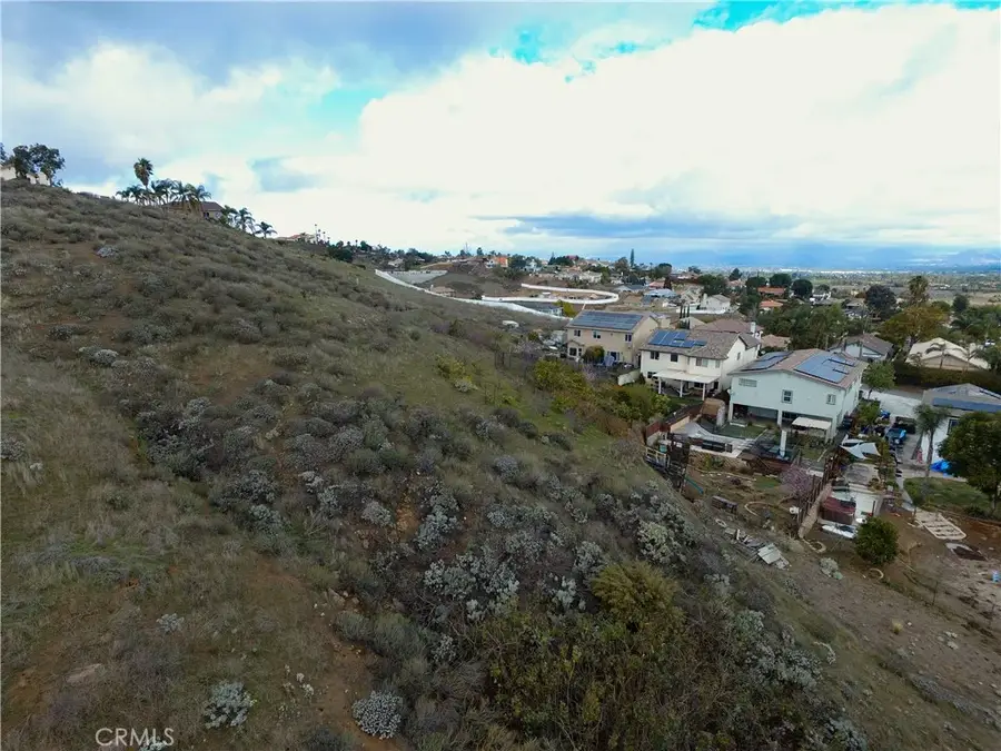 0 271181015, Riverside, CA 92505 - Image #3