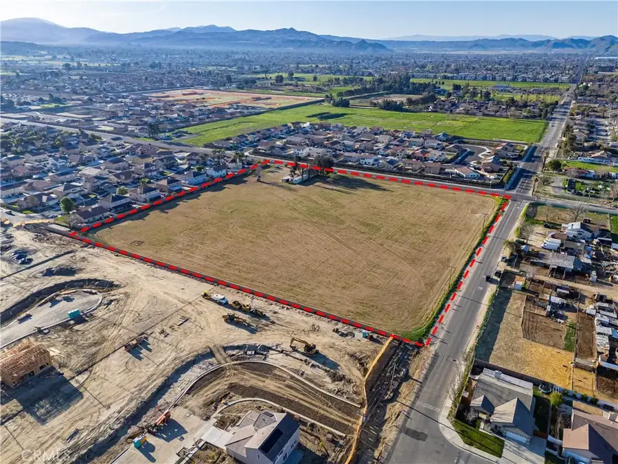 1817 W 7th, San Jacinto, CA 92582 - Image #2