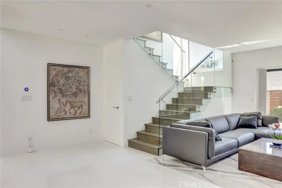 2434 Prospect Avenue, Montrose, CA 91020 - Image #2