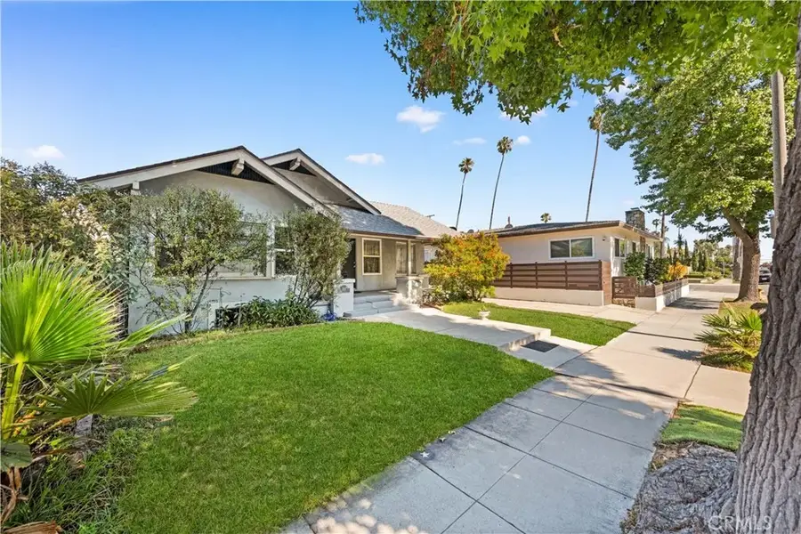 202 Mira Mar Avenue, Long Beach, CA 90803 - Image #2