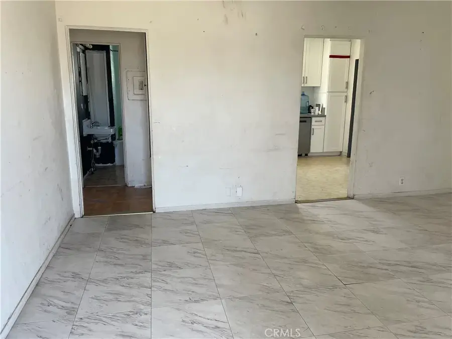 6994 Elmwood Road, Highland, CA 92404 - Image #2