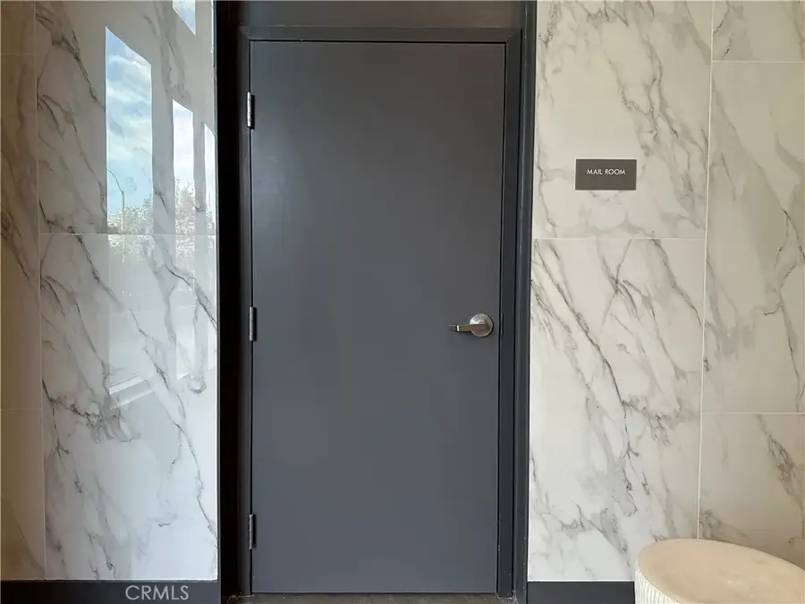 39 S Los Robles Avenue #3006, Pasadena, CA 91101 - Image #3