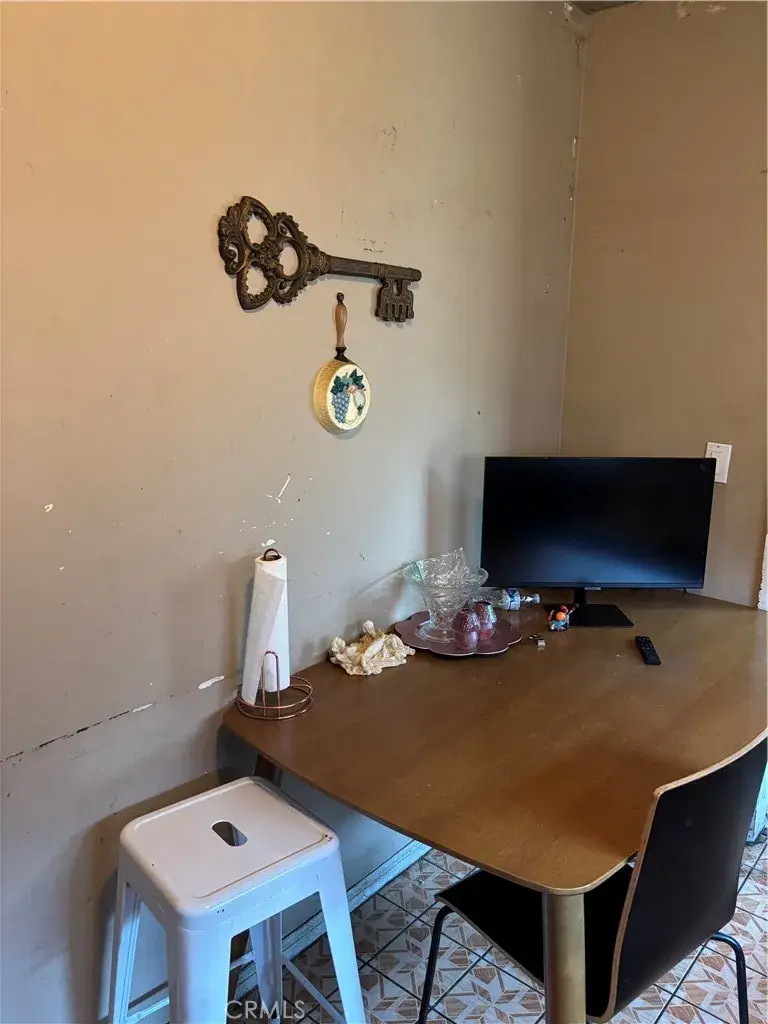 2623 E 127th, Compton, CA 90222 - Image #2