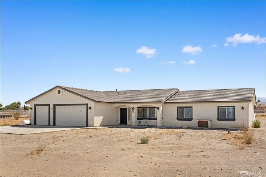 2987 Cayucos Dr, Pinon Hills, CA 92372 - Image #2