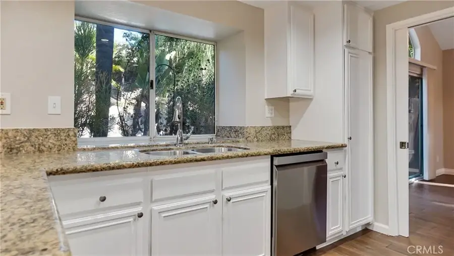 39270 Corte Pluma, Murrieta, CA 92563 - Image #2