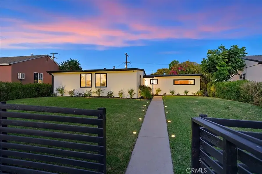 6250 Coldwater Canyon Avenue, North Hollywood, CA 91606 - Image #2
