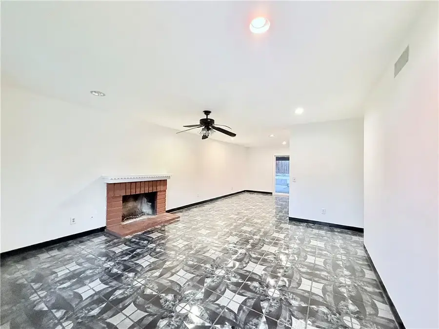 2119 S Phoenix, Ontario, CA 91761 - Image #3