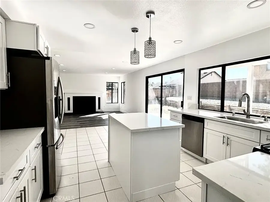 14535 Owens River, Victorville, CA 92392 - Image #3