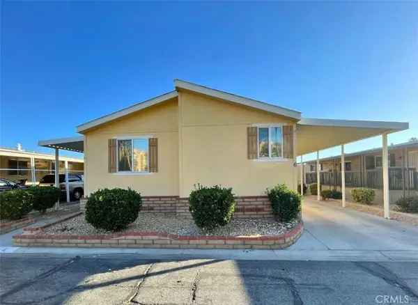 2205 W Acacia #6, Hemet, CA 92545