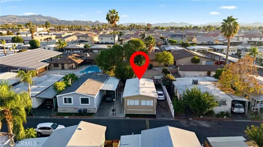 1097 N State St #101, Hemet, CA 92543 - Image #2