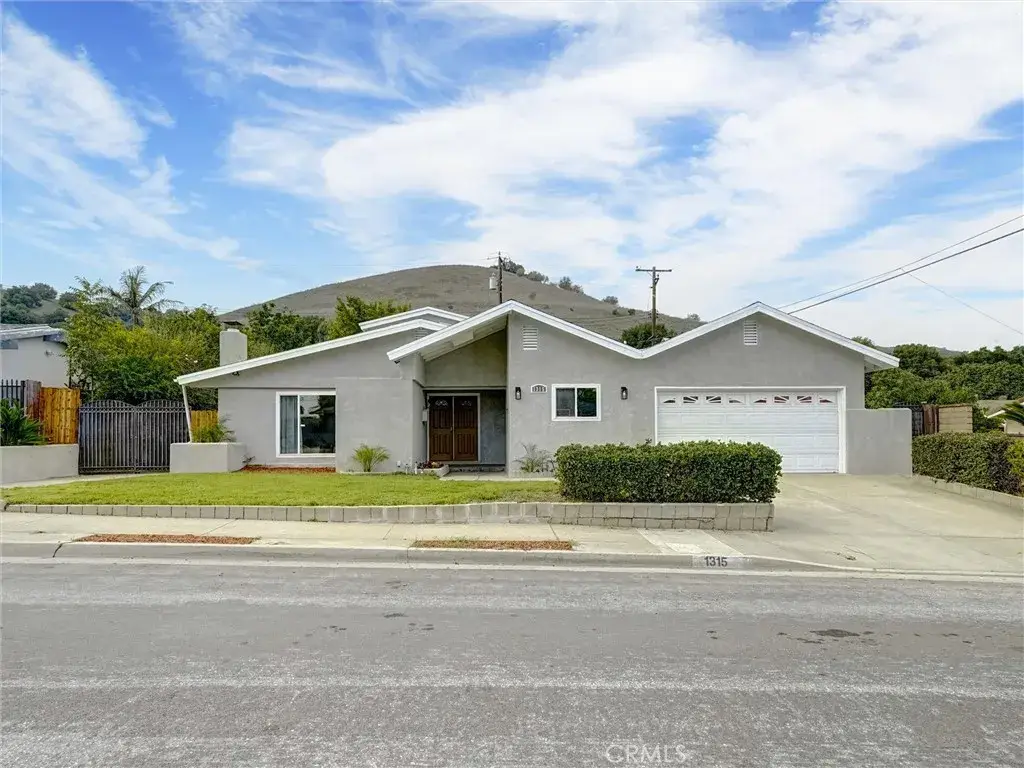 1315 Ameluxen, Hacienda Heights, CA 91745 - Image #1