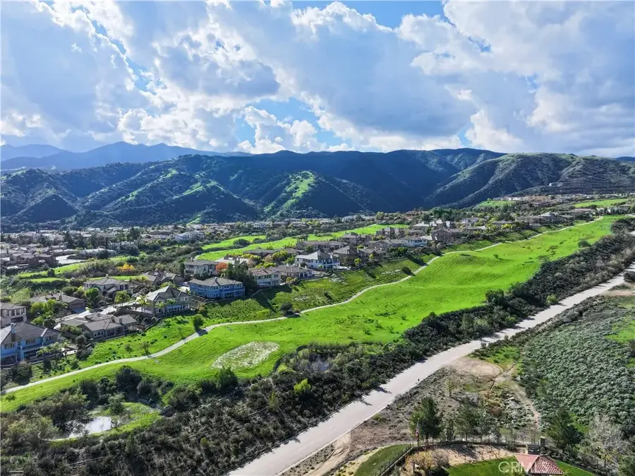 21892 Thimbleberry Court, Corona, CA 92883 - Image #2