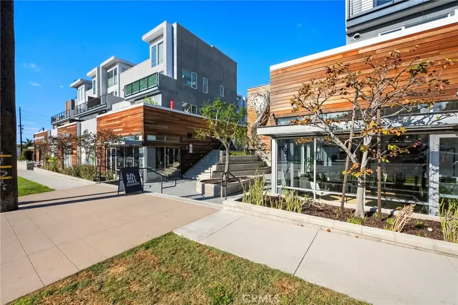 1920 S Pacific Coast #314, Redondo Beach, CA 90277 - Image #2