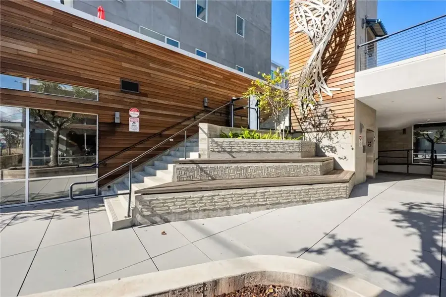 1920 S Pacific Coast #314, Redondo Beach, CA 90277 - Image #3