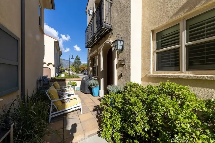 844 Citrus Court #29, Claremont, CA 91711 - Image #2