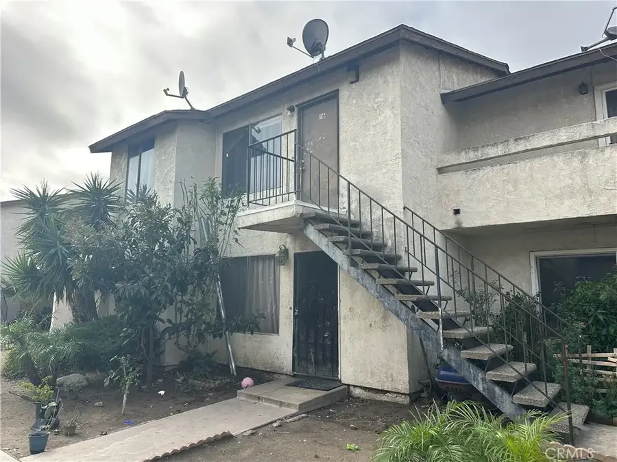 17425 Arrow, Fontana, CA 92335 - Image #3