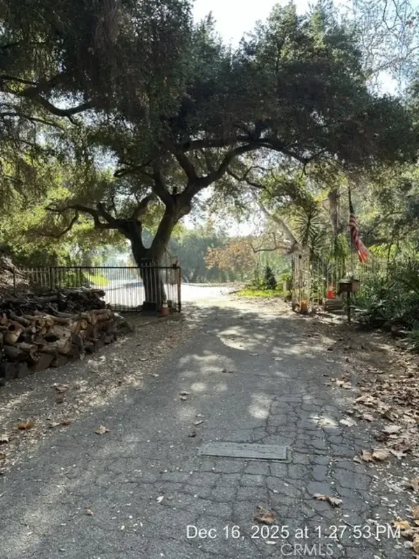 1295 Loma Vista, Pomona, CA 91768