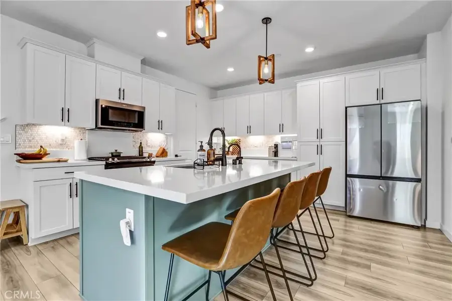 27660 Ensemble Place, Valencia, CA 91381 - Image #3