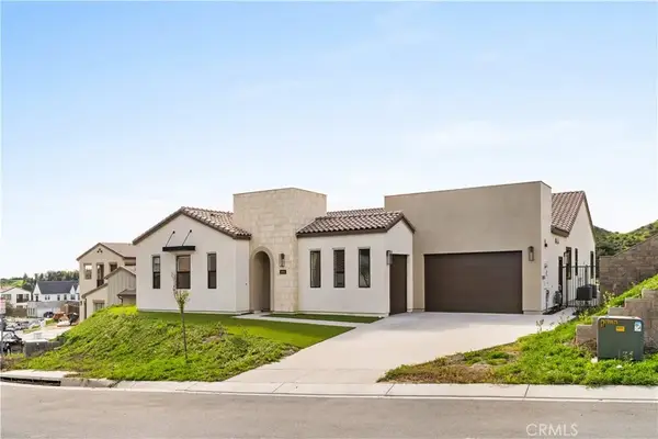 18431 Boulder Blf, Silverado, CA 92676