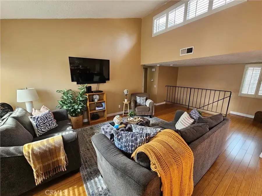 9431 Shadowood Drive #E, Montclair, CA 91763 - #3