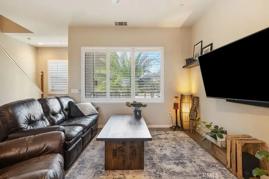 673 Sawyer, Upland, CA 91786 - Image #3