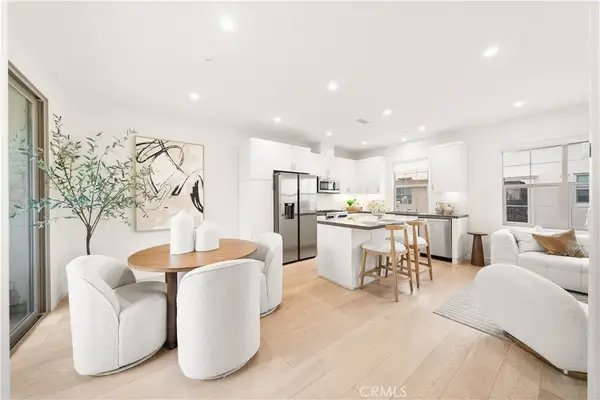 184 Elkhorn, Irvine, CA 92618