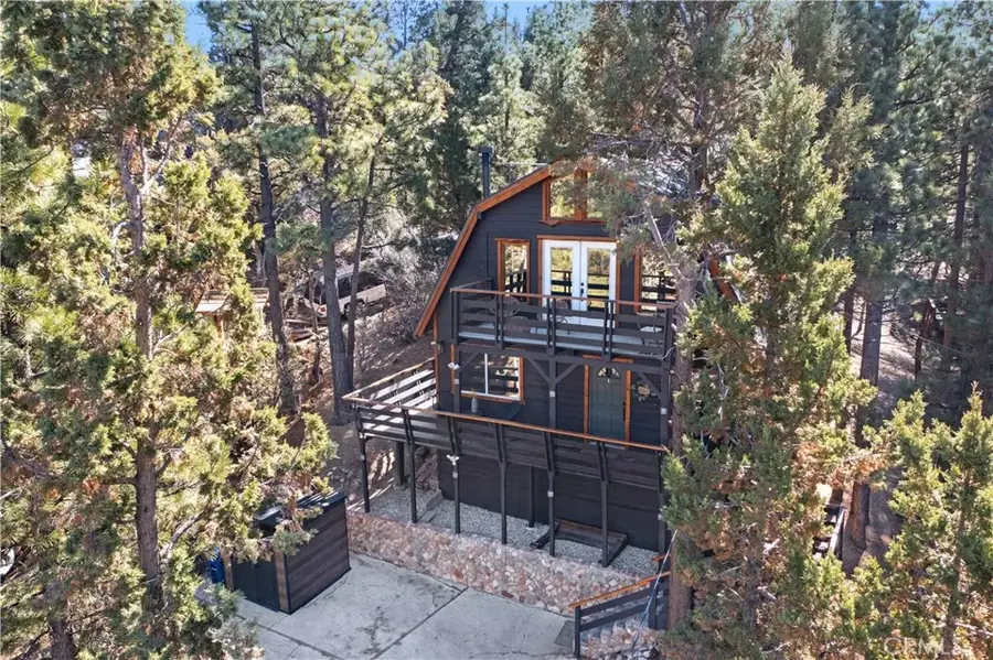108 E Rainbow Boulevard, Big Bear City, CA 92314 - Image #3