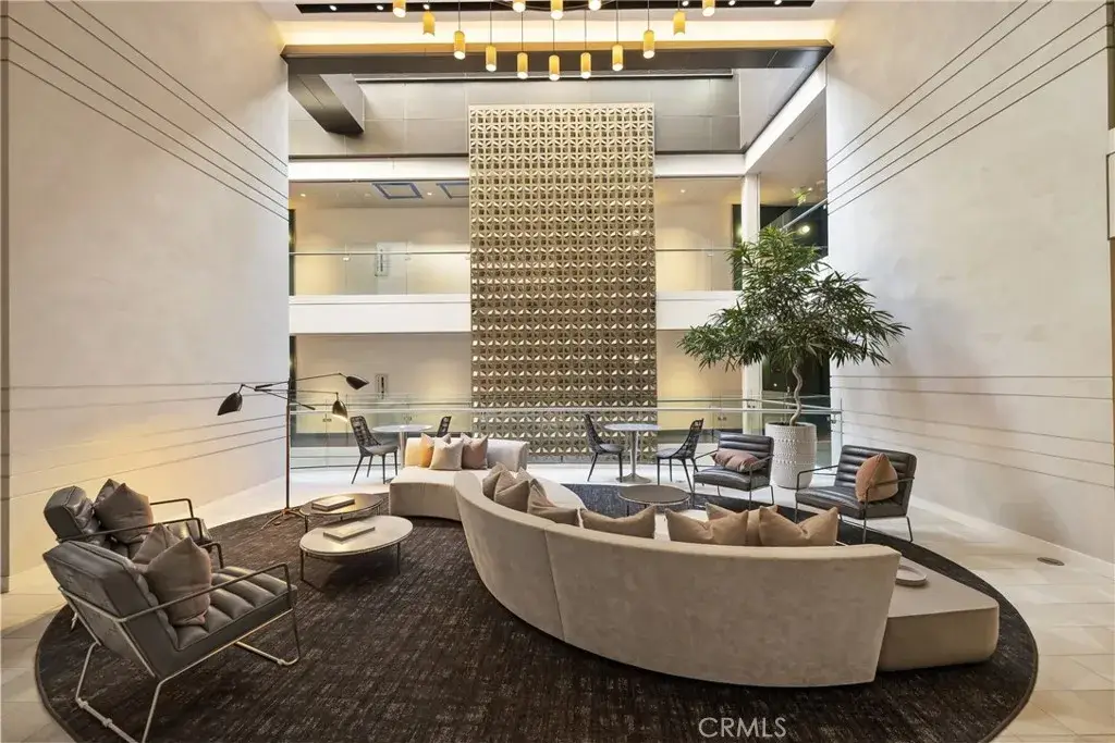 400 South Broadway South #907, Los Angeles, CA 90013 - #1