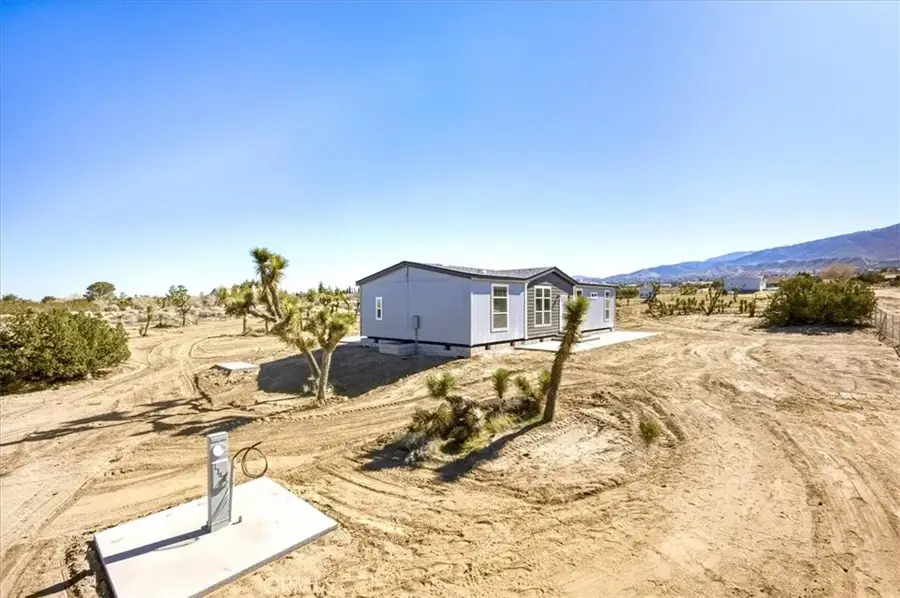 11475 Descanso Road, Pinon Hills, CA 92372 - #2