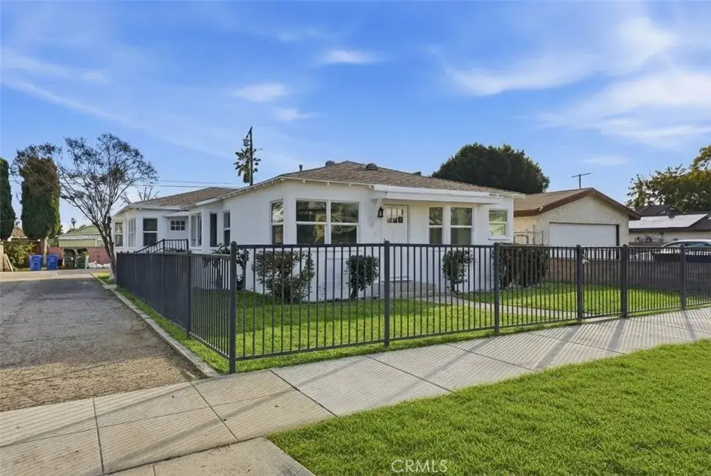 652 Lincoln, Pomona, CA 91767 - #1