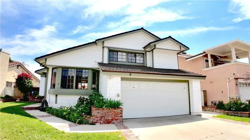 6 Skyline, Phillips Ranch, CA 91766 - #1