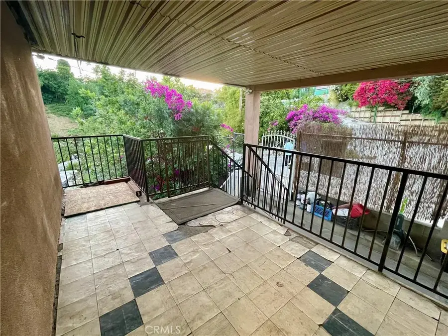1182 N Bonnie Beach, Los Angeles, CA 90063 - #3