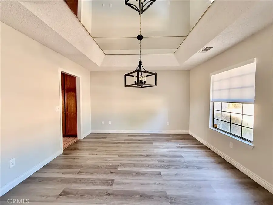 14890 Apple Valley, Apple Valley, CA 92307 - #2