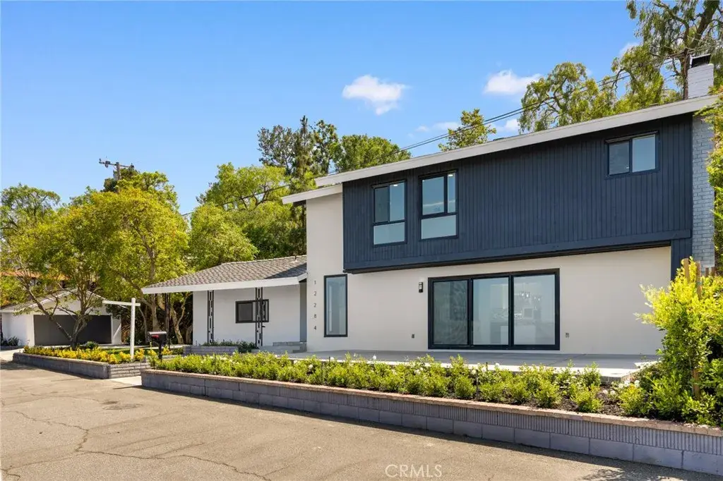12284 Circula Panorama, Santa Ana, CA 92705 - #1