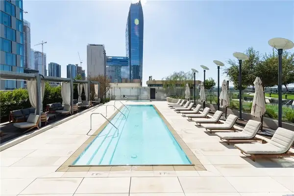 889 Francisco Street #2901, Los Angeles, CA 90017