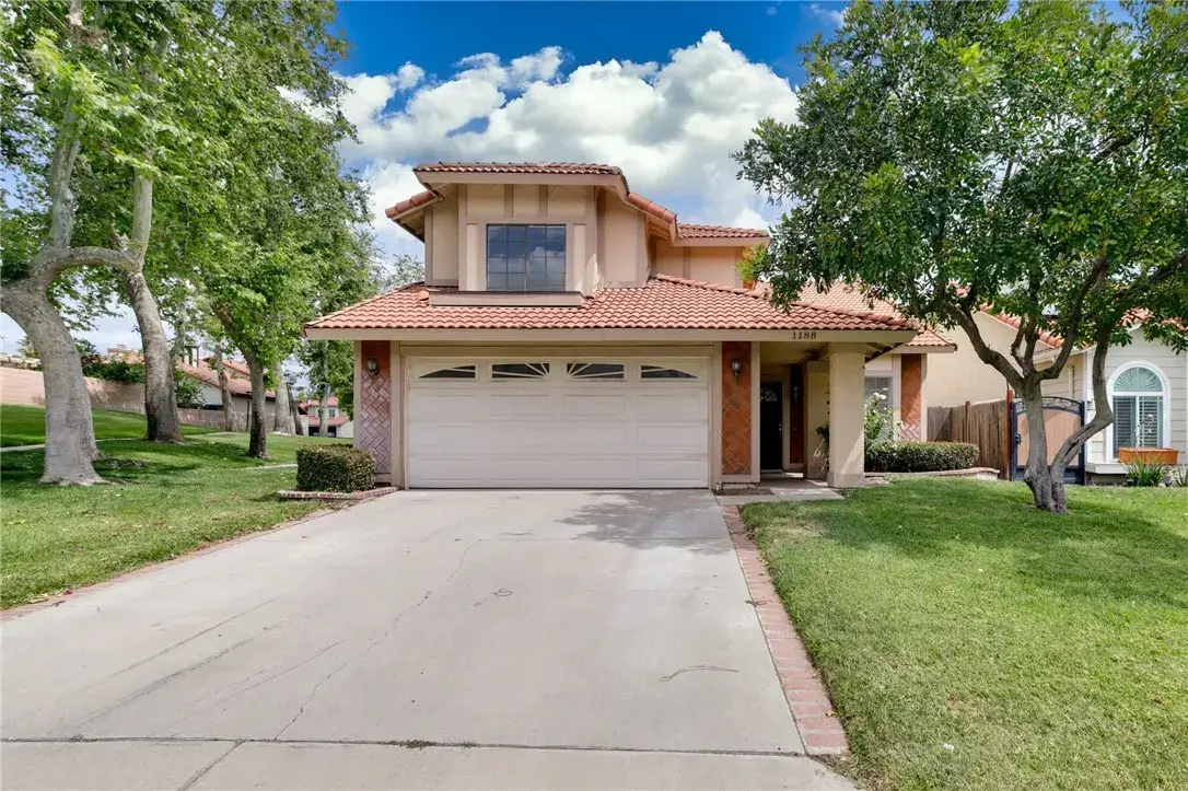 1188 W Van Koevering, Rialto, CA 92376 - #1