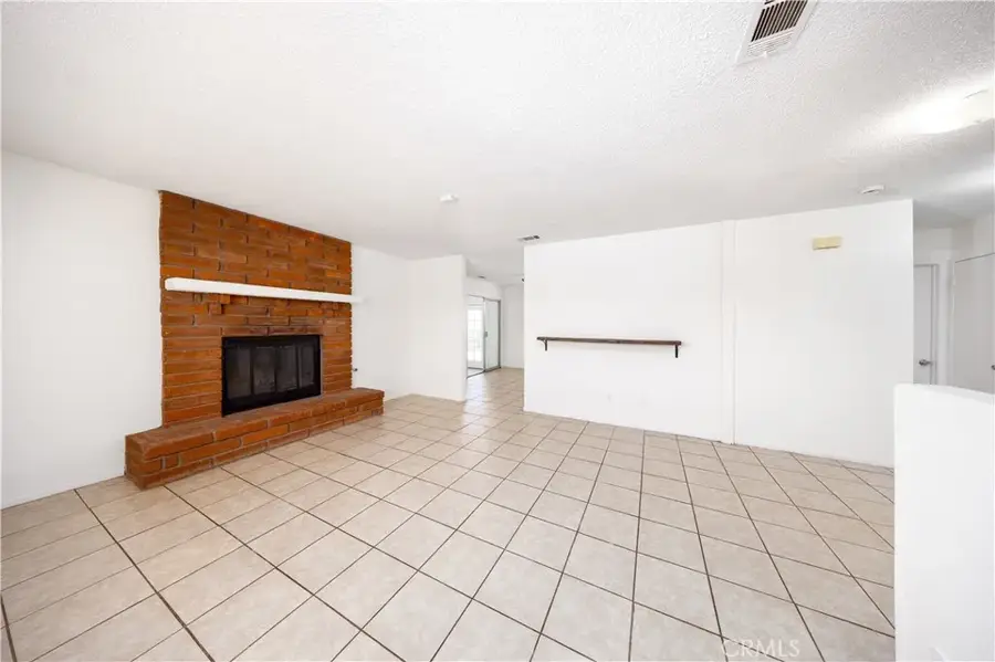 10686 Jamul, Apple Valley, CA 92308 - #3