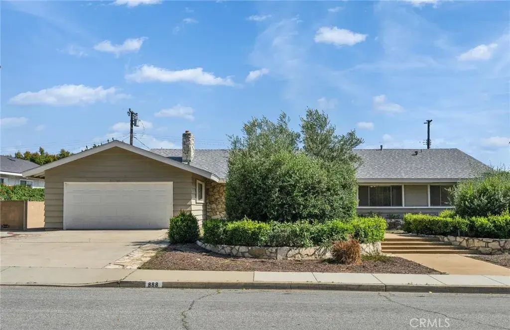 888 Syracuse, Claremont, CA 91711 - #1