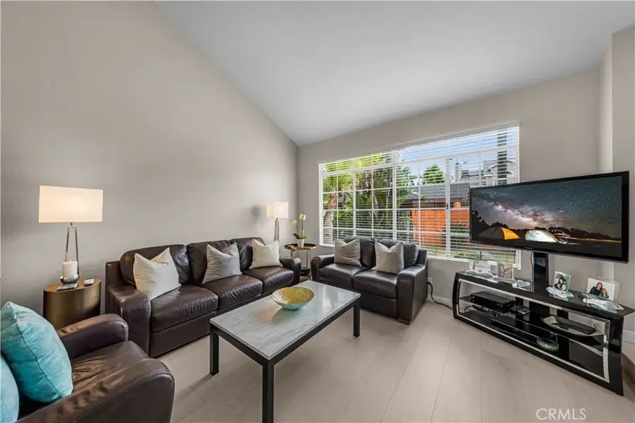 2537 Orange Avenue #D, Costa Mesa, CA 92627 - #3