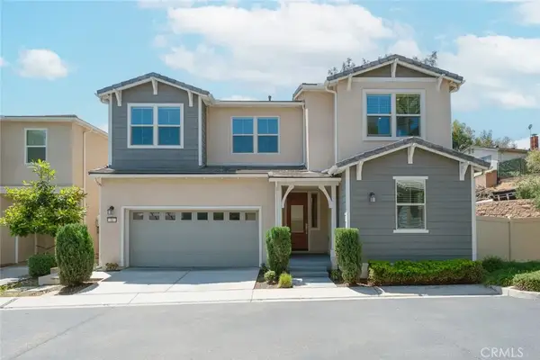 16 Greensboro Ct, Pomona, CA 91766