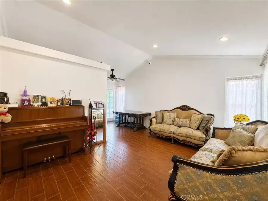11571 Pinnacle Peak Court, Rancho Cucamonga, CA 91737 - #2